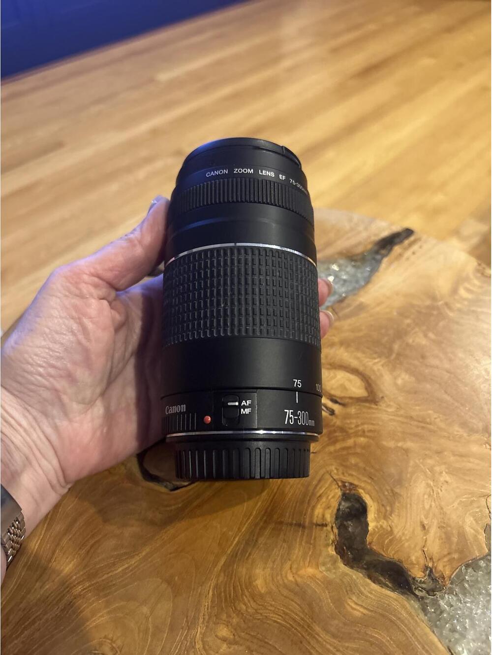 Canon 75-300mm Zoom Lens
